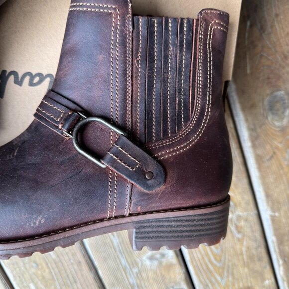 NIB Clarks Aspra Side Zip Buckle Boot in British Tan Leather - Women's 11 - Picture 9 of 14